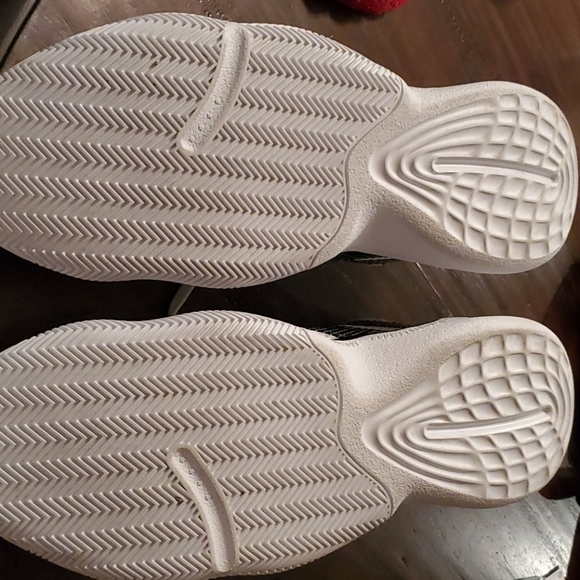 Adidas James Harden Stepback Size 19 - Picture 7 of 9